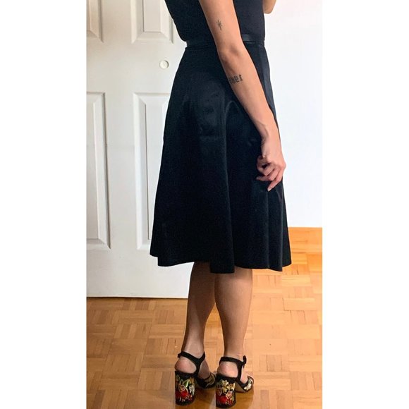 High Waist Sateen A-Line Skirt - Picture 2 of 6